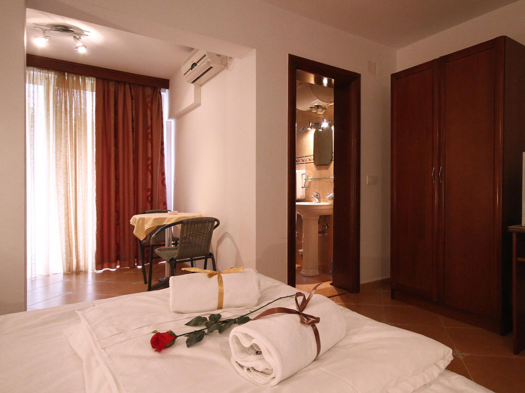 The Franeta Apartments Lux Budva Pokoj fotografie