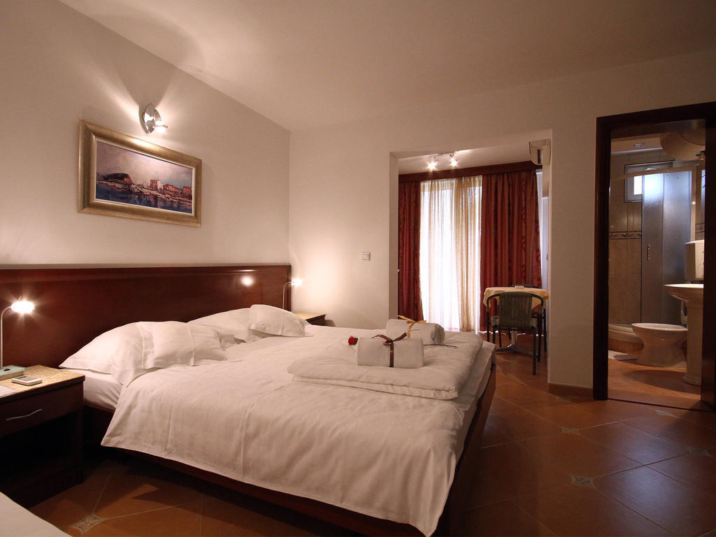 The Franeta Apartments Lux Budva Pokoj fotografie